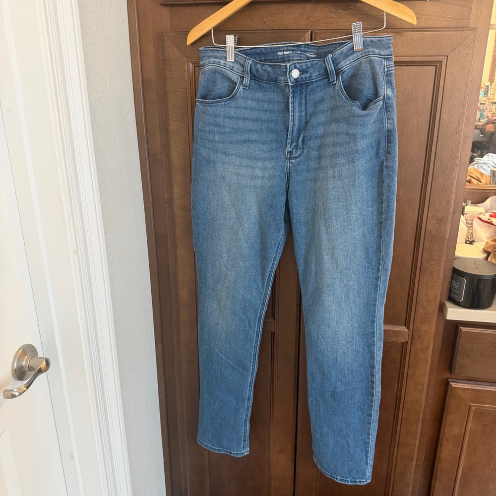 Old Navy Straight Fit Blue Denim Jeans